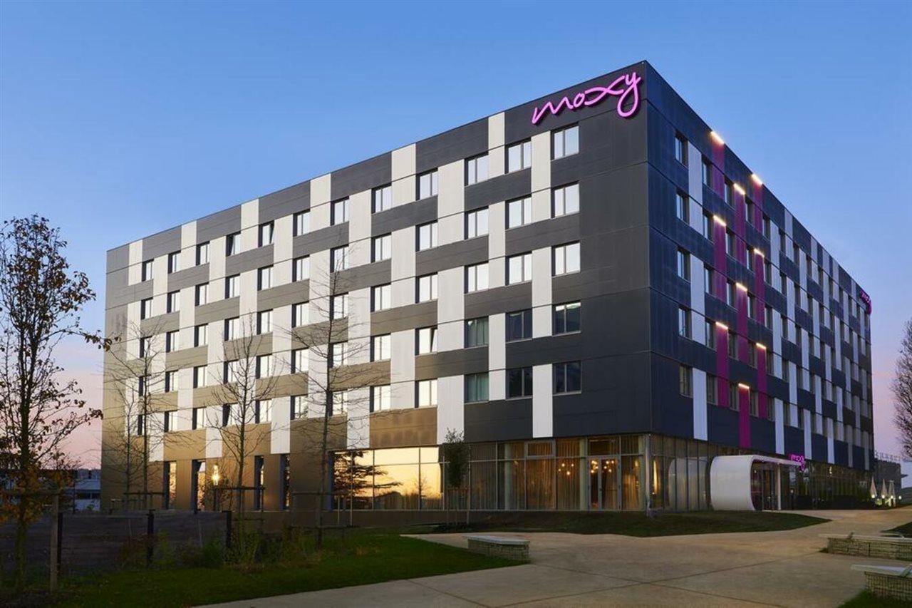 Moxy Paris Charles De Gaulle Airport Ξενοδοχείο Ρουασί-αν-Φρανς Εξωτερικό φωτογραφία
